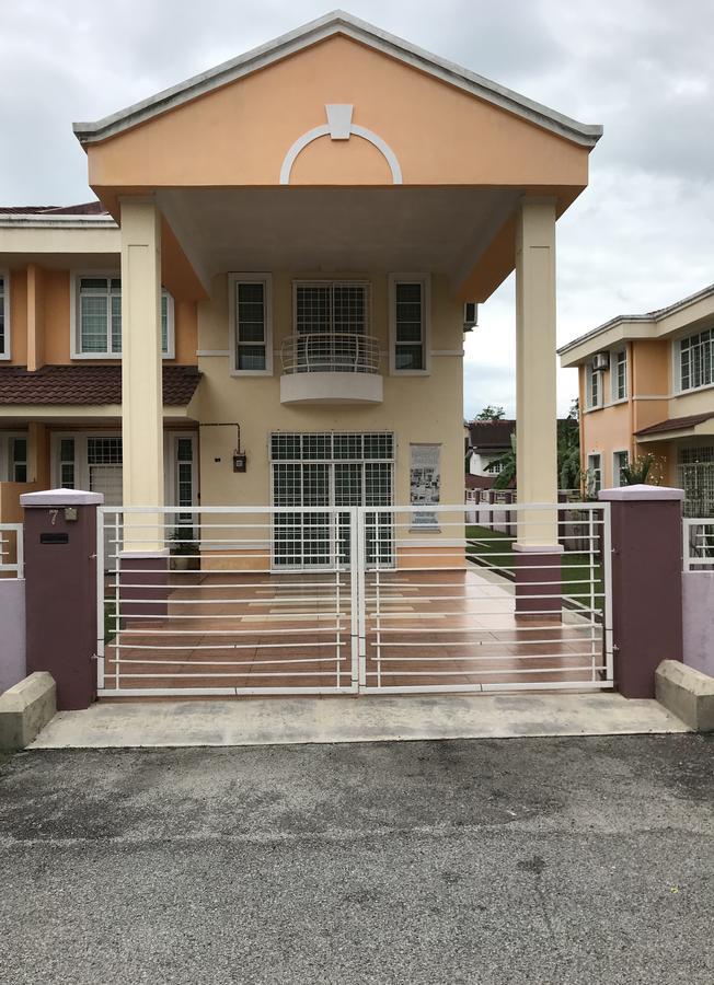 Homestay Melaka Executive Exterior foto